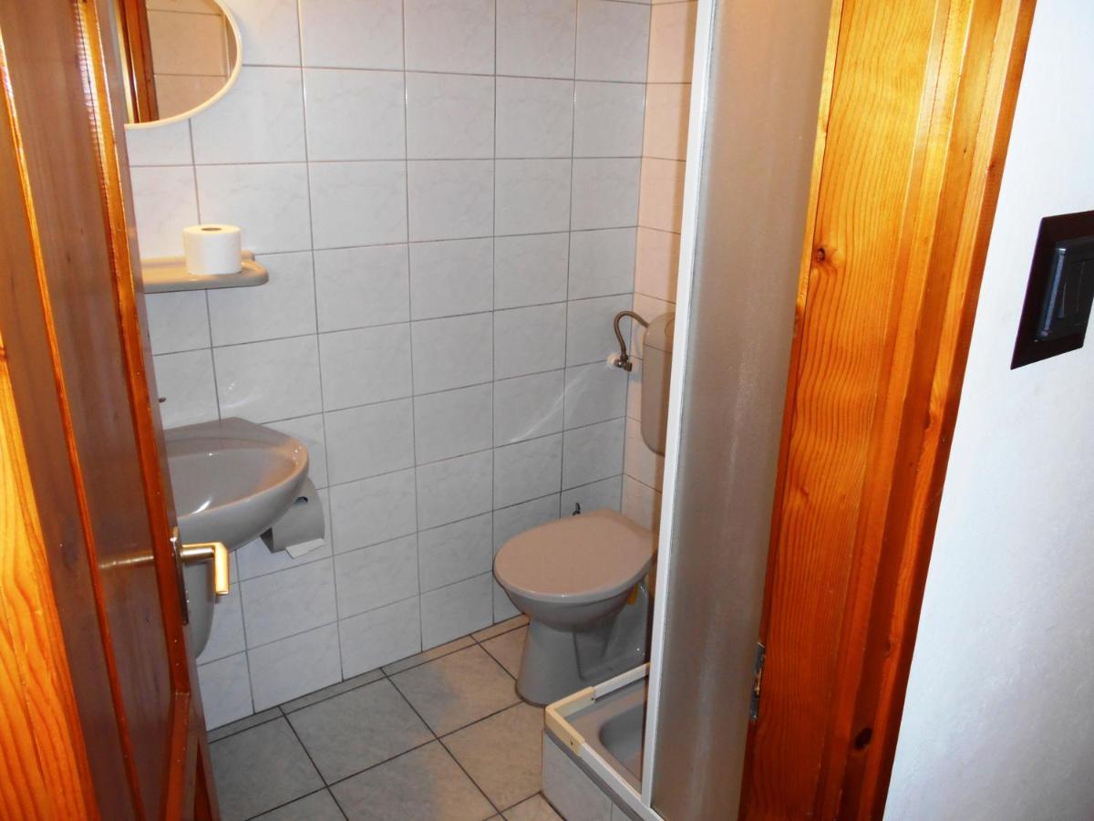 Arpad Panzio Bed and Breakfast Győr Eksteriør billede